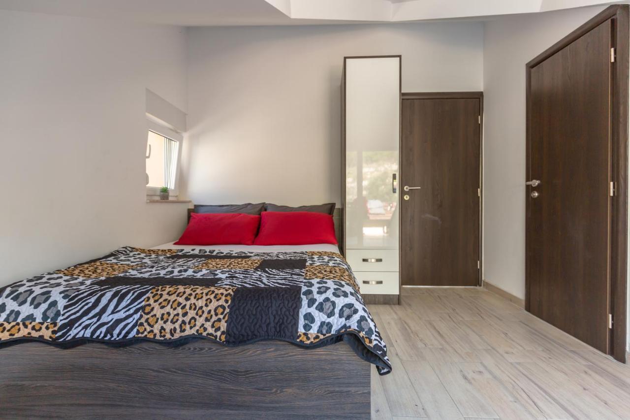 Ferdo 2 Apartment Makarska Luaran gambar